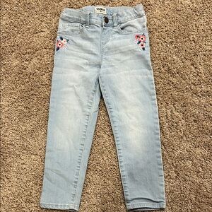 Smoke and pet free
Never worn
Adjustable waist